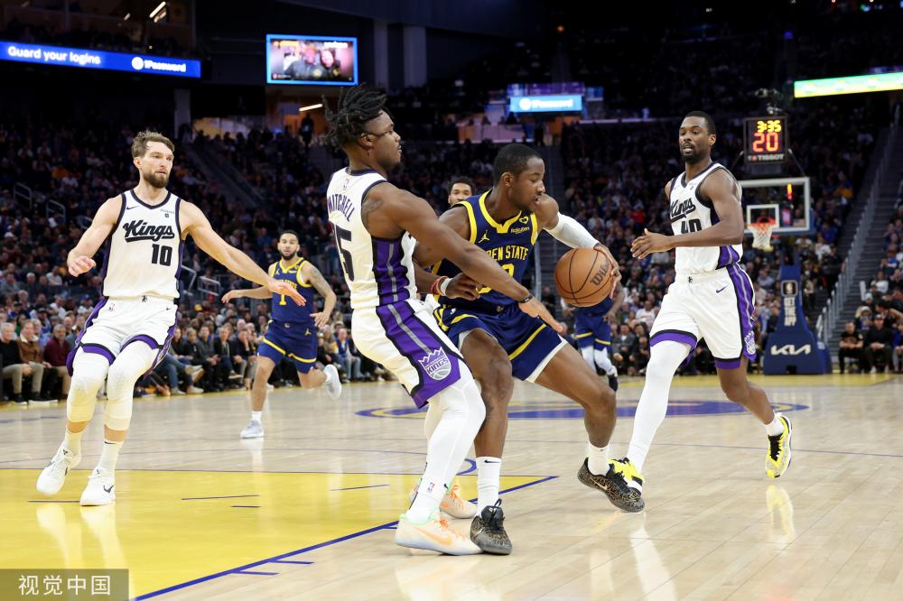 这颗新星正 这颗新星正